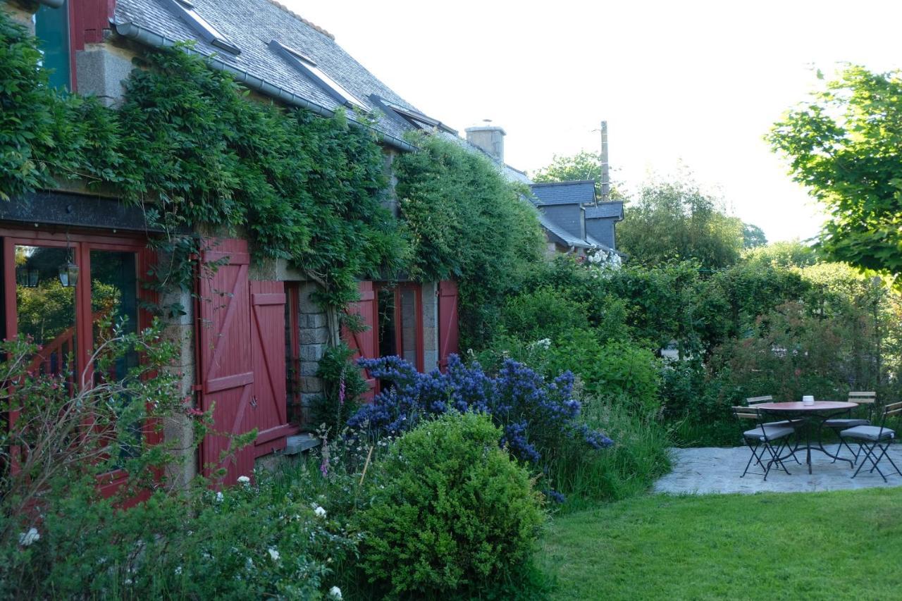 La Maison Jaune A La Janaie Parigné 외부 사진